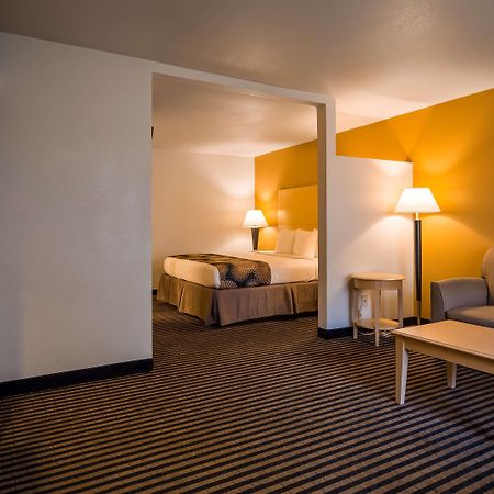 Best Western Palm Court Inn Modesto Esterno foto