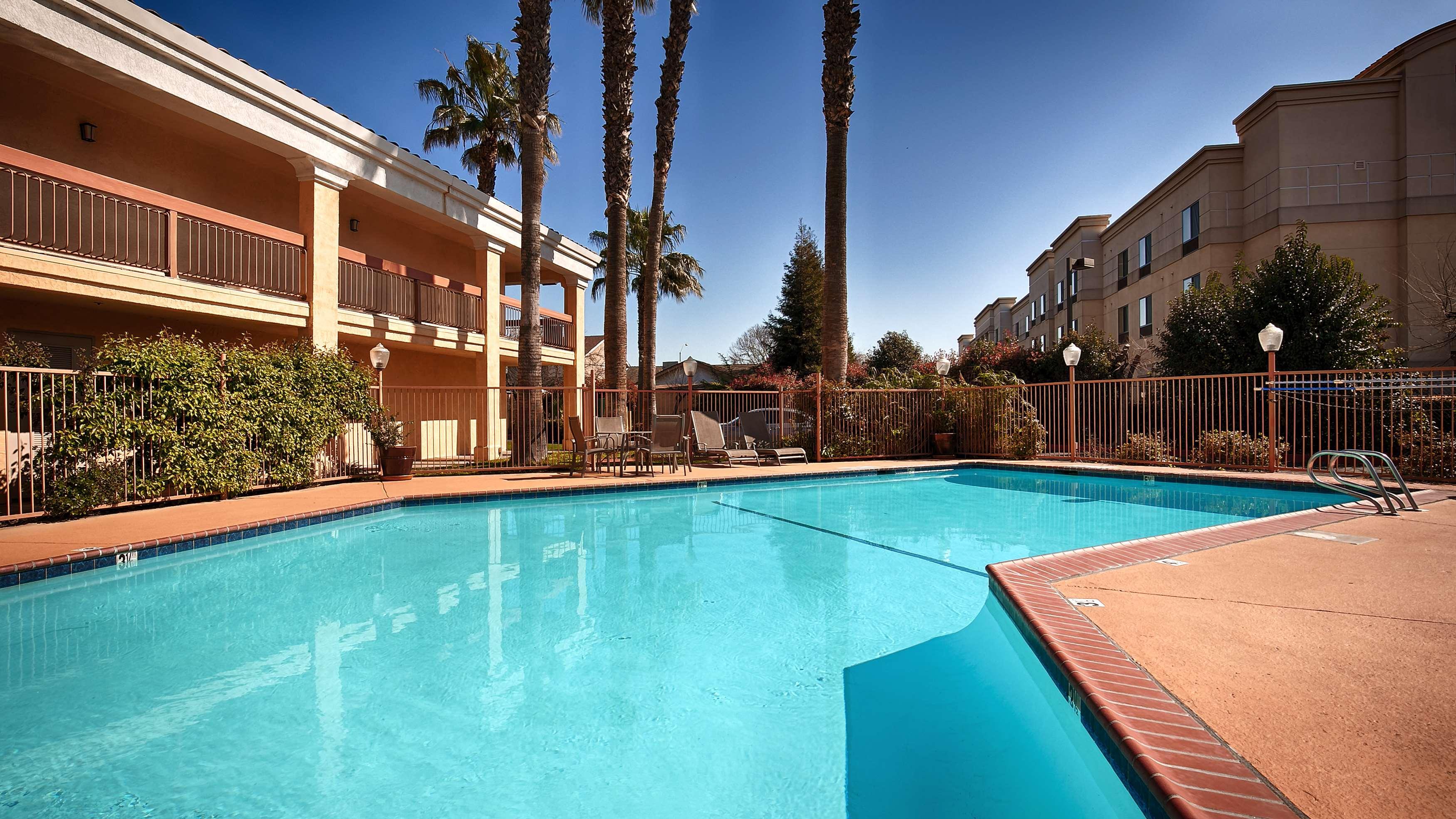 Best Western Palm Court Inn Modesto Esterno foto