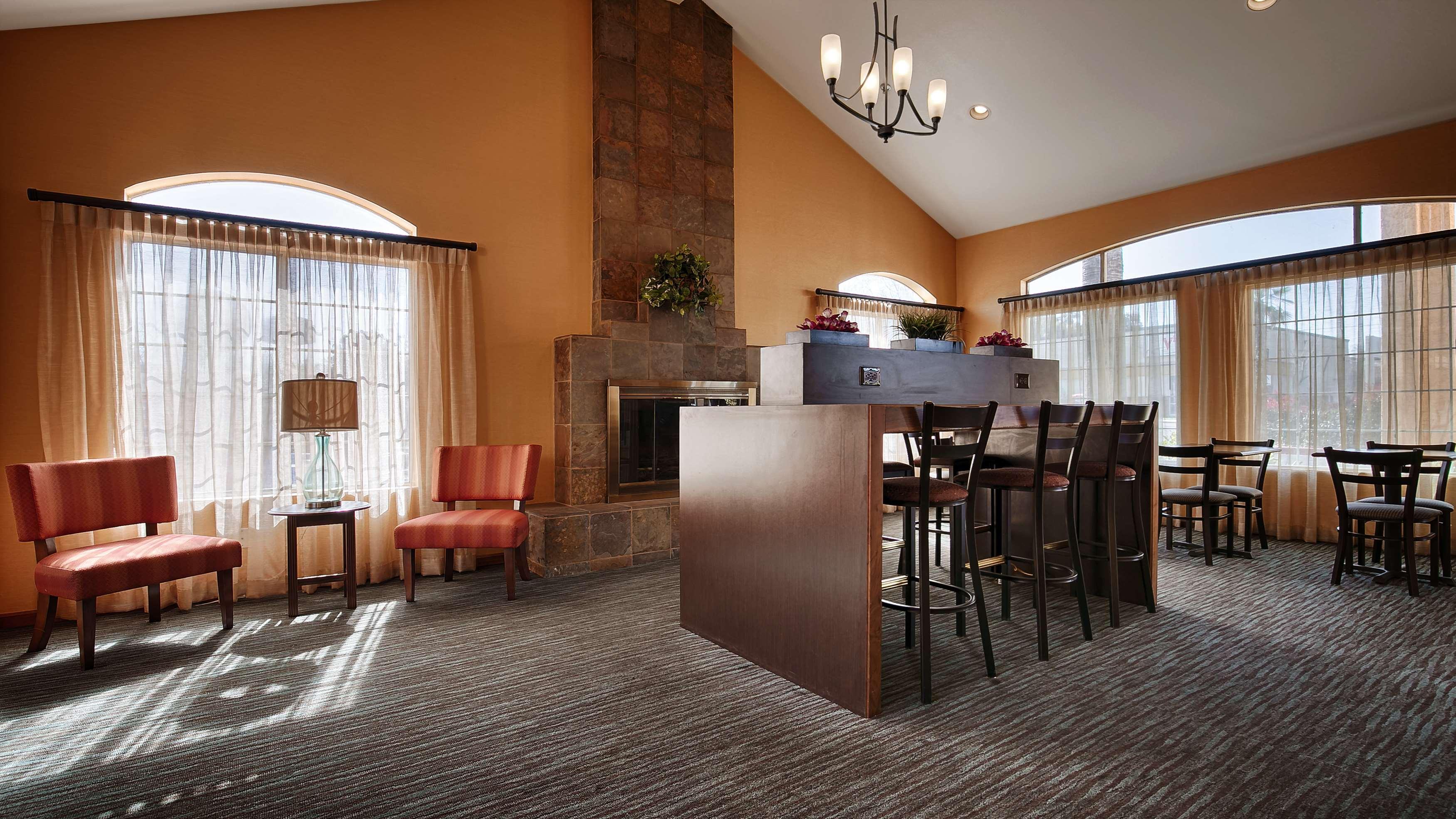 Best Western Palm Court Inn Modesto Esterno foto