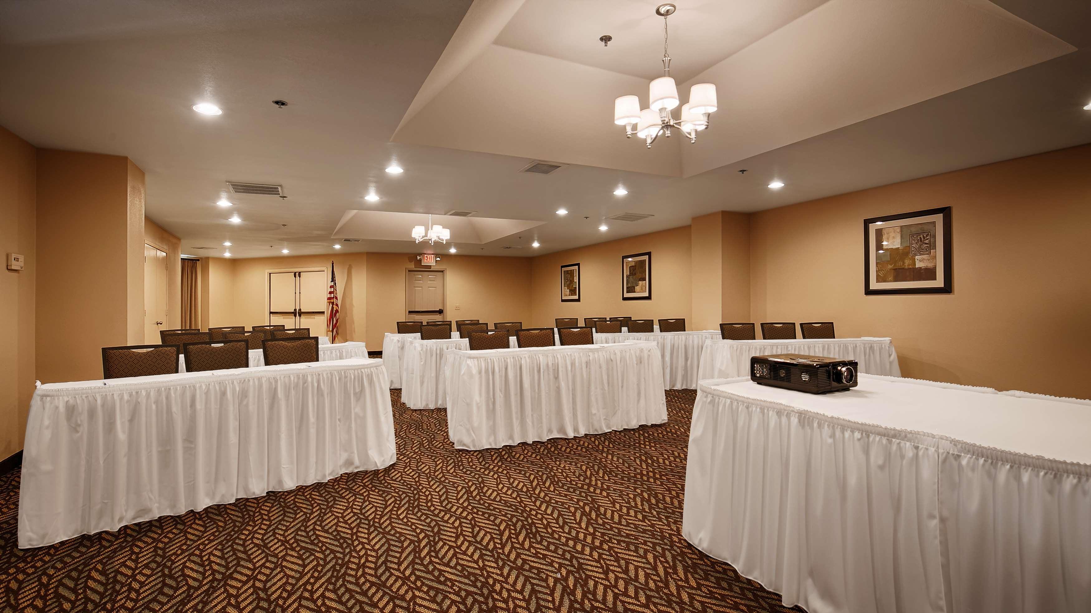Best Western Palm Court Inn Modesto Esterno foto